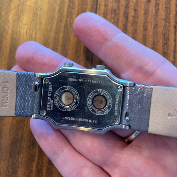 Philip Stein Natural Frequency Technology Women’s Signature Watch with 3 Bands - Picture 9 of 13